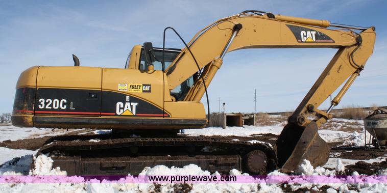 image for item 4836 2004 Caterpillar 320CL hydraulic excavator