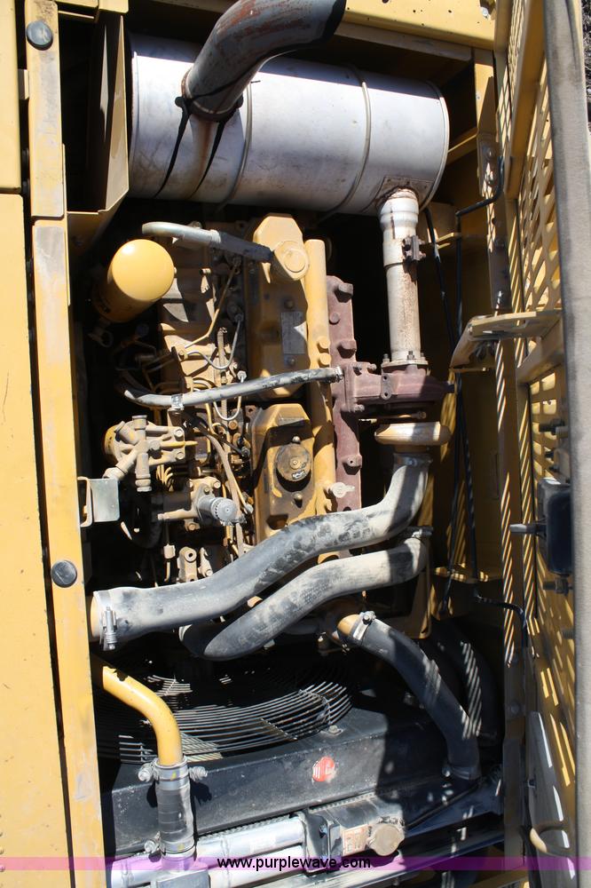 image for item 4836 2004 Caterpillar 320CL hydraulic excavator