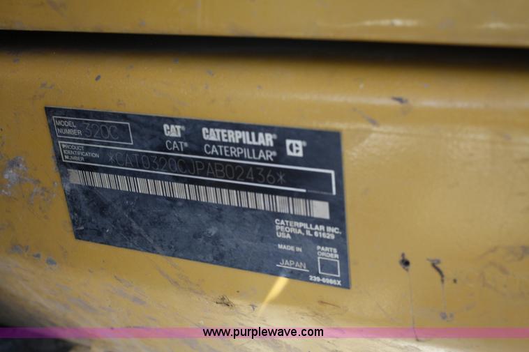 image for item 4836 2004 Caterpillar 320CL hydraulic excavator