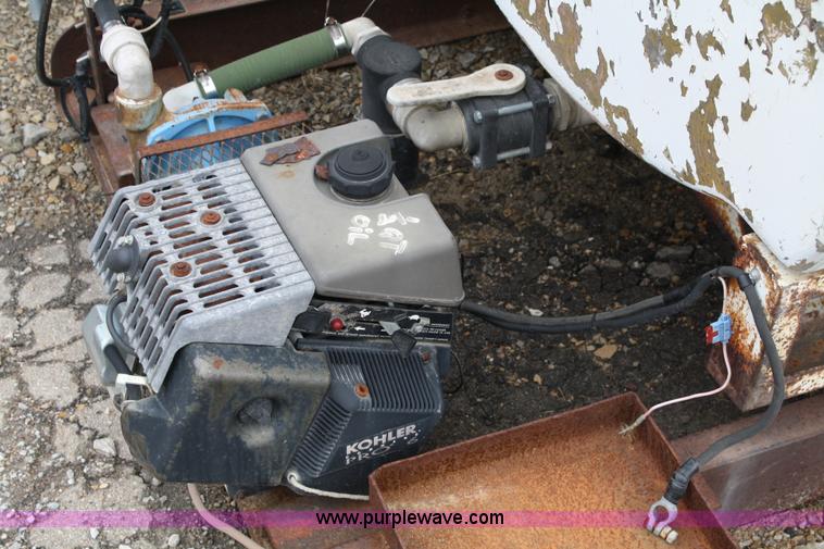 image for item 5054 400 gallon tank with pump on skid