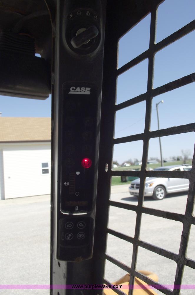 image for item 5360 2007 Case 465 Uni-loader