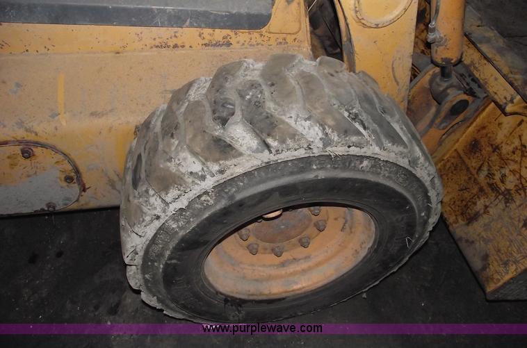 image for item 5455 Case 95XT skid steer