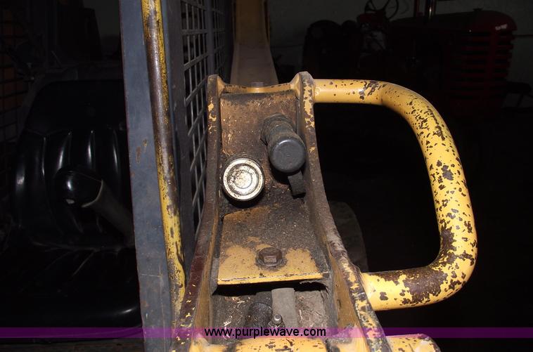 image for item 5455 Case 95XT skid steer