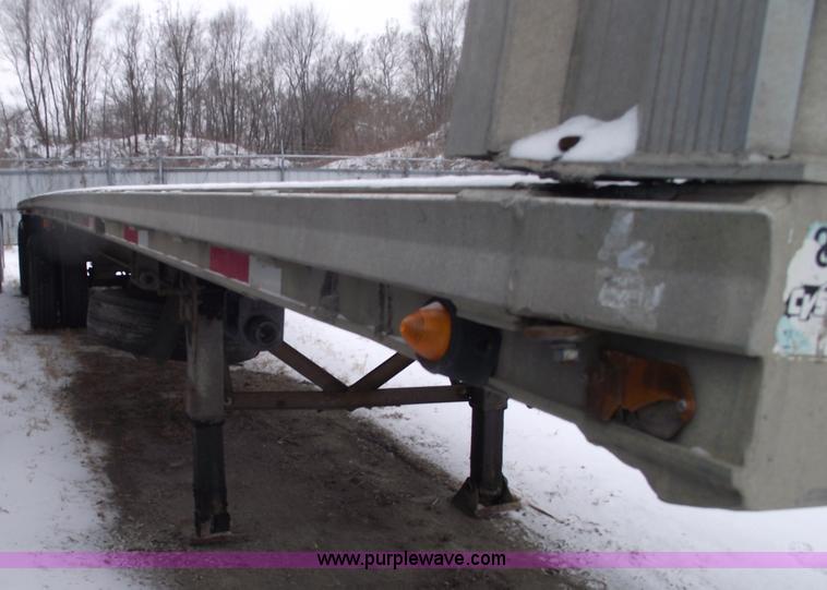 image for item 5459 1988 Raven 45' spread axle aluminum flatbed trailer