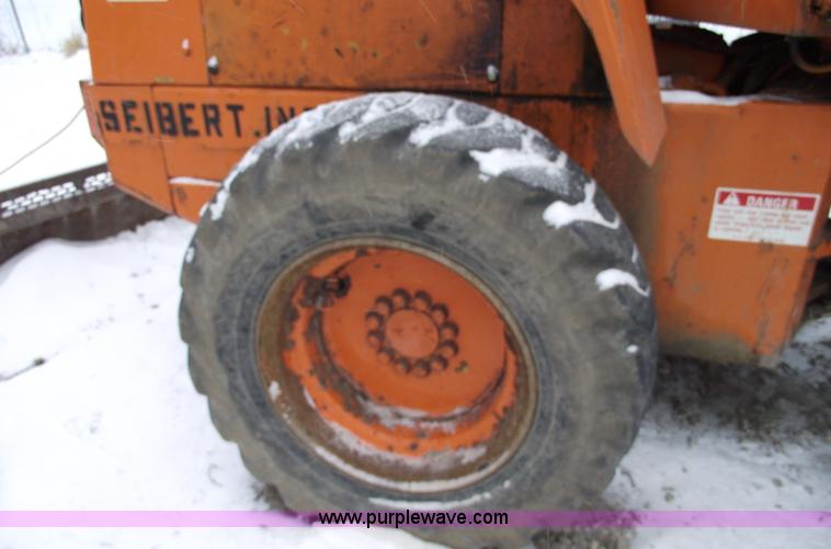 image for item 5463 1991 Dresser 510C wheel loader