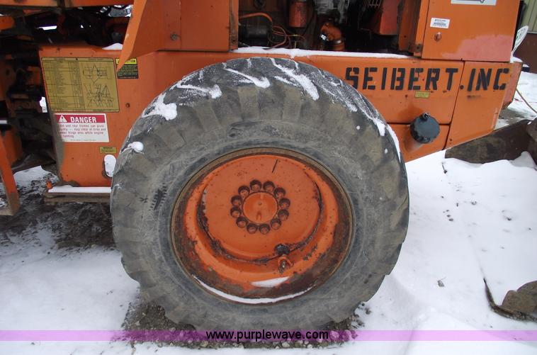 image for item 5463 1991 Dresser 510C wheel loader