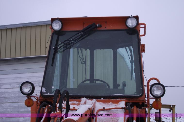 image for item 5463 1991 Dresser 510C wheel loader