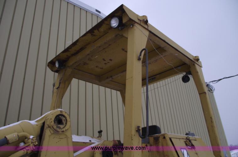 image for item 5464 Caterpillar 955K track loader