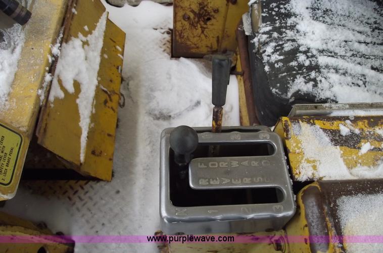 image for item 5464 Caterpillar 955K track loader