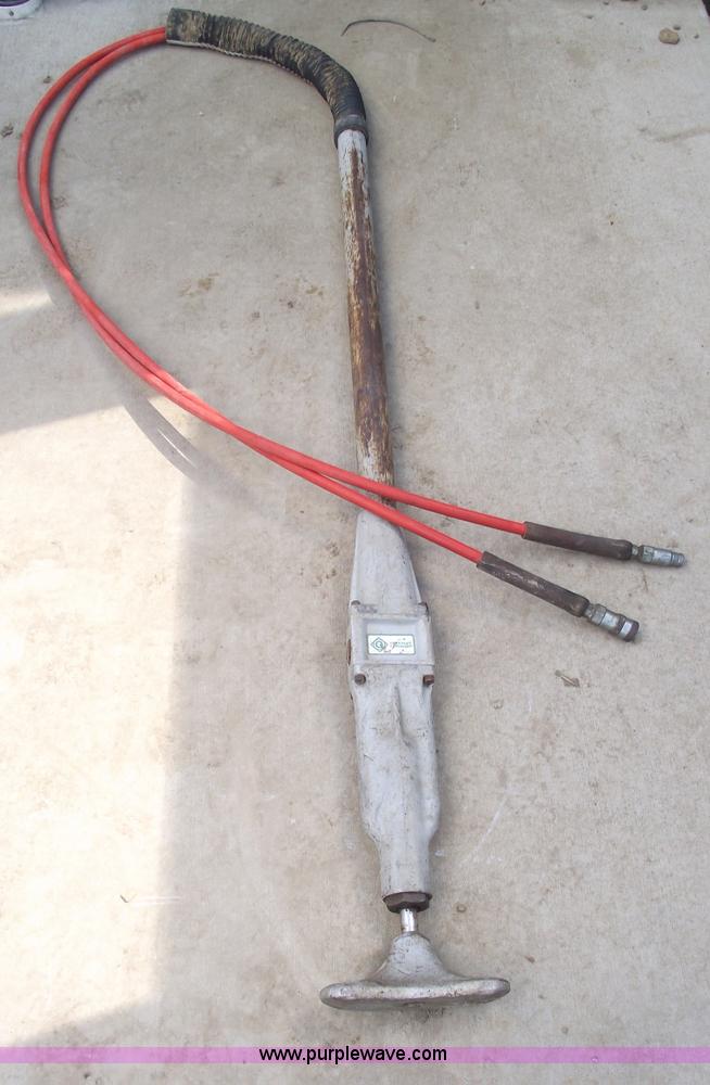 Greenlee Fairmont hydraulic post tamper in Fulton, MO Item 5485 sold