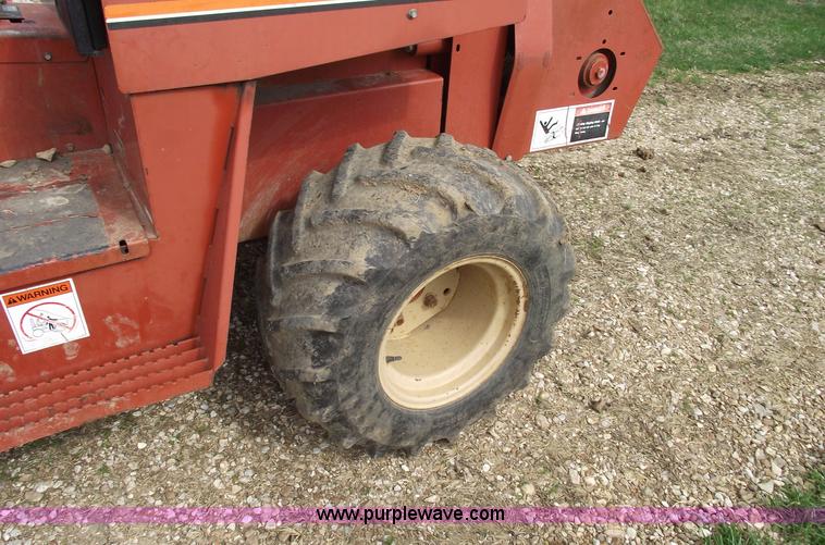 image for item 5488 Ditch Witch 4010 trencher with hoe