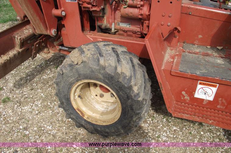 image for item 5488 Ditch Witch 4010 trencher with hoe