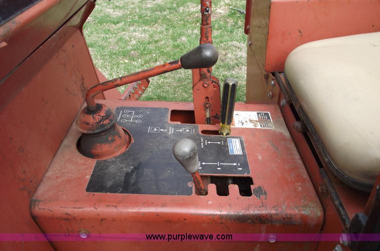 image for item 5488 Ditch Witch 4010 trencher with hoe