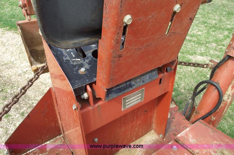 image for item 5488 Ditch Witch 4010 trencher with hoe