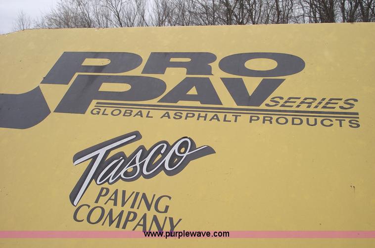 image for item 5753 Ingersoll Rand 750P Allatt Paver