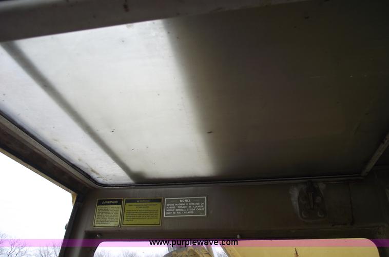 image for item 5754 1985 Caterpillar 235 excavator