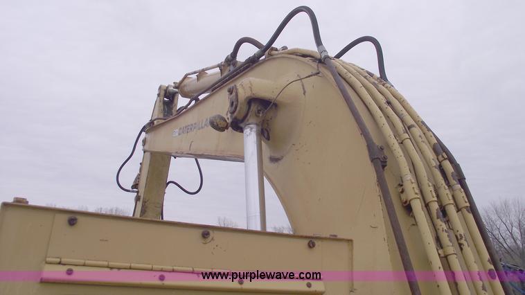 image for item 5754 1985 Caterpillar 235 excavator
