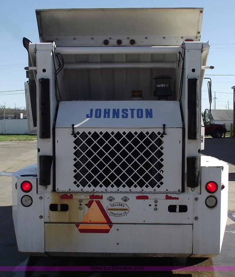 image for item 5763 1998 Johnston 3000 street sweeper