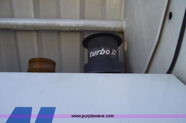 image for item 5763 1998 Johnston 3000 street sweeper