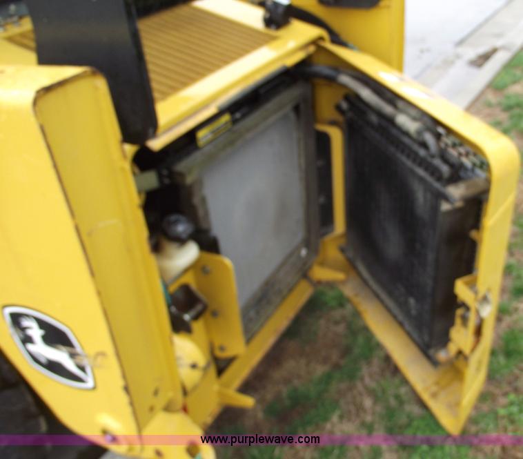 image for item 5772 2007 John Deere 317A skid steer