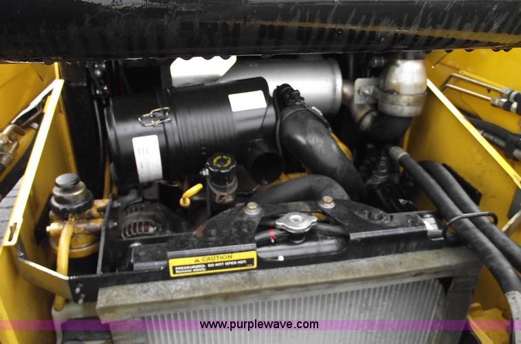 image for item 5772 2007 John Deere 317A skid steer