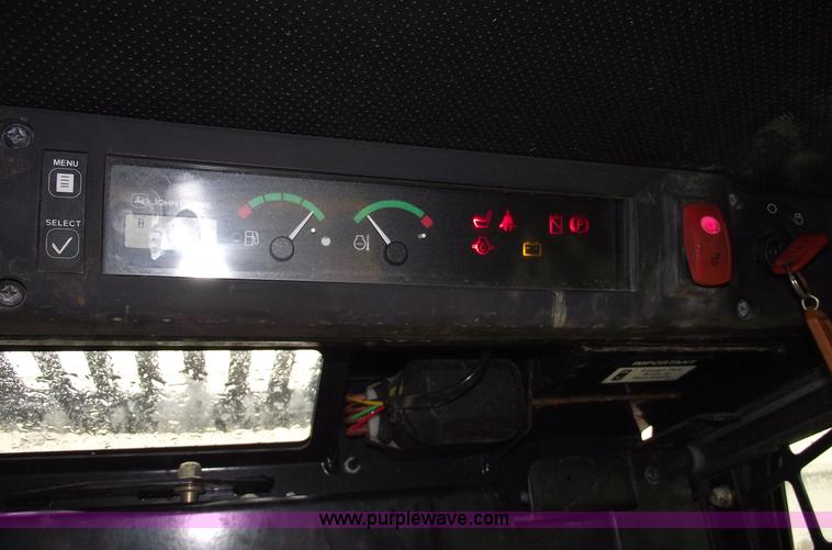 image for item 5772 2007 John Deere 317A skid steer