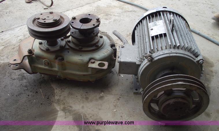 image for item 5779 Dodge box and electric motor