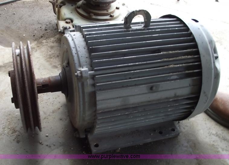 image for item 5779 Dodge box and electric motor