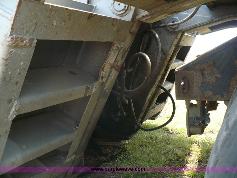 image for item 6044 1976 Load King 42' double drop deck trailer