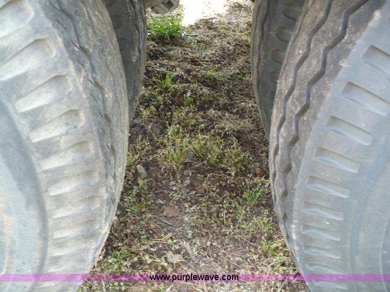 image for item 6044 1976 Load King 42' double drop deck trailer