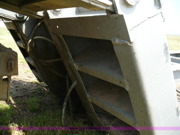 image for item 6044 1976 Load King 42' double drop deck trailer