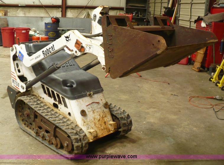 image for item 6075 2003 Bobcat MT50 mini track loader