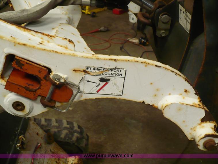 image for item 6075 2003 Bobcat MT50 mini track loader