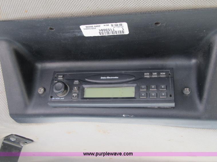 image for item 7007 2005 John Deere 850C Series II dozer