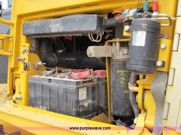 image for item 7007 2005 John Deere 850C Series II dozer