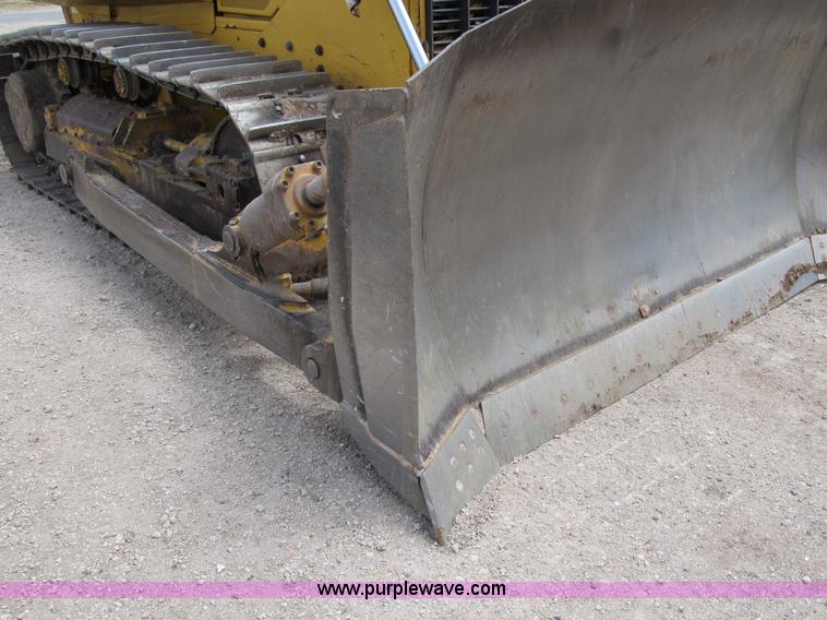 image for item 7007 2005 John Deere 850C Series II dozer