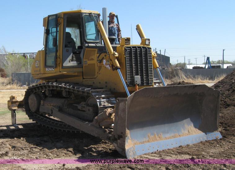 image for item 7007 2005 John Deere 850C Series II dozer