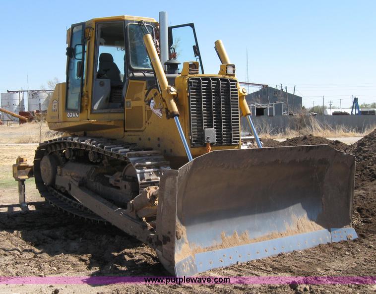 image for item 7007 2005 John Deere 850C Series II dozer