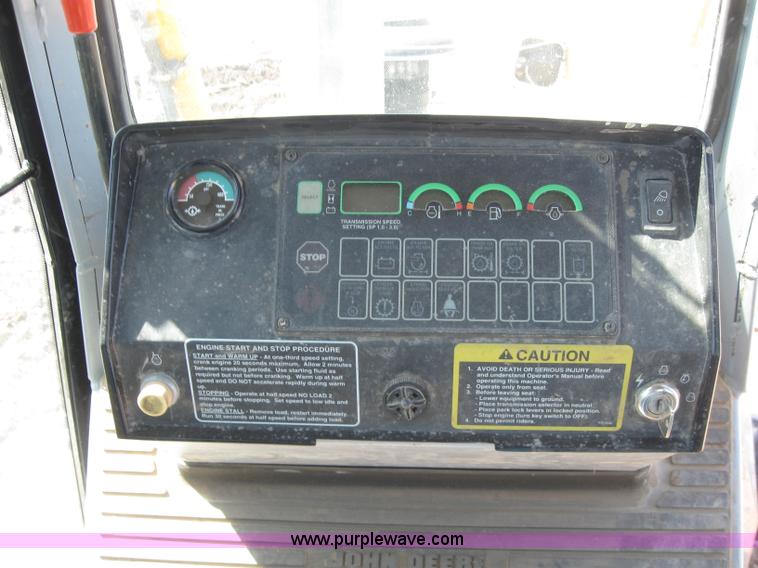 image for item 7007 2005 John Deere 850C Series II dozer