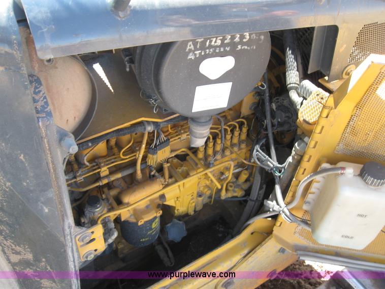 image for item 7007 2005 John Deere 850C Series II dozer