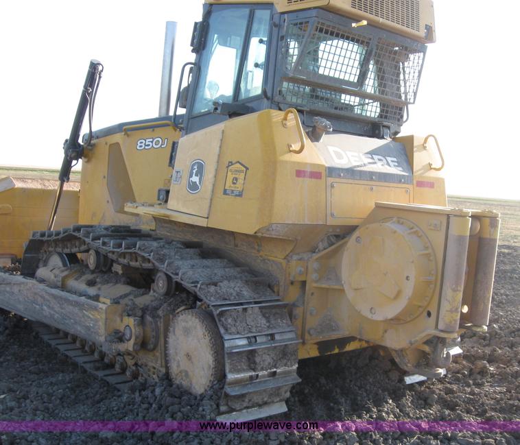 image for item 7010 2008 John Deere 850J dozer