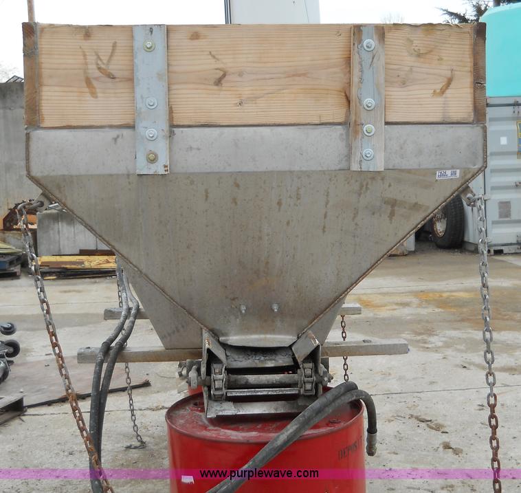 image for item 7826 Fisher hopper spreader