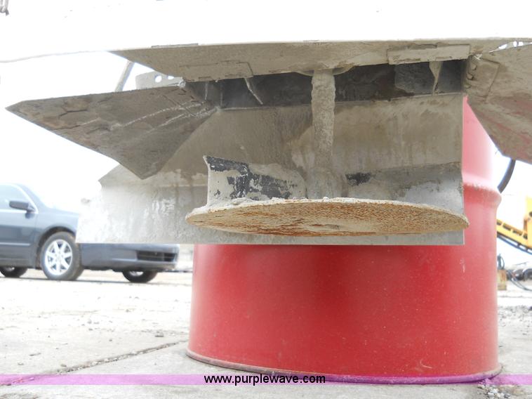 image for item 7826 Fisher hopper spreader