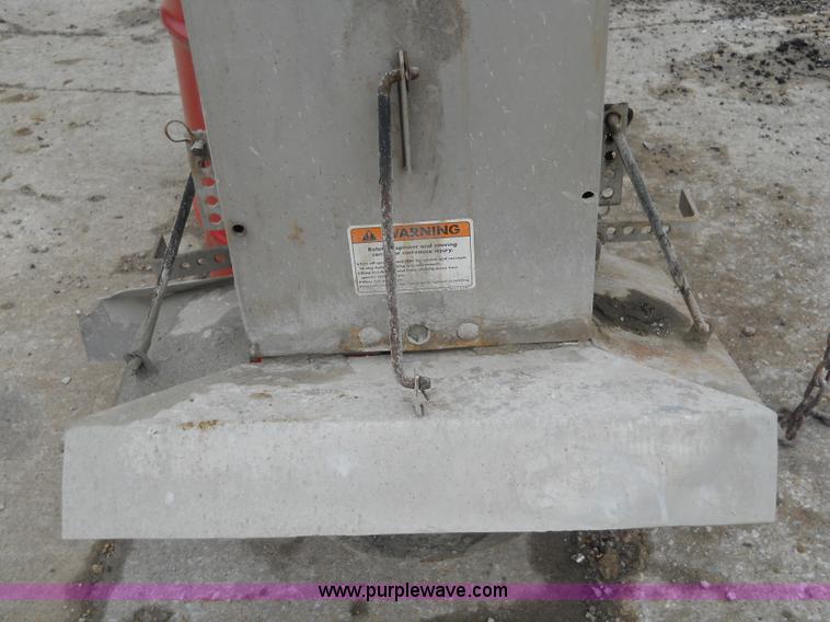 image for item 7826 Fisher hopper spreader