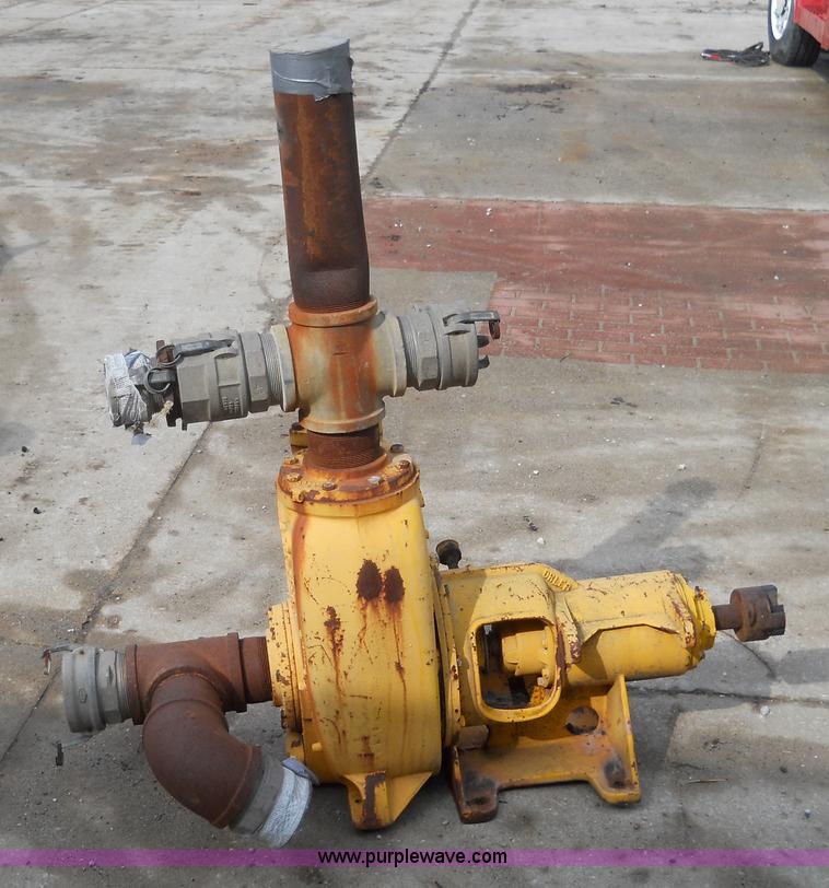 image for item 7827 Ohler twin prime water pump