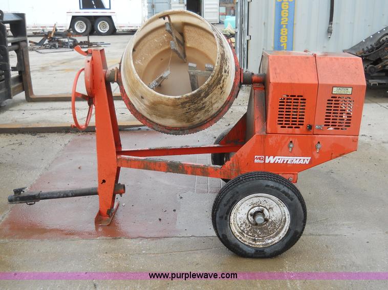 image for item 7829 Whiteman WC-62P cement mixer