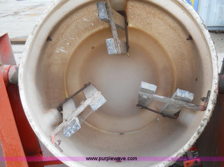 image for item 7829 Whiteman WC-62P cement mixer