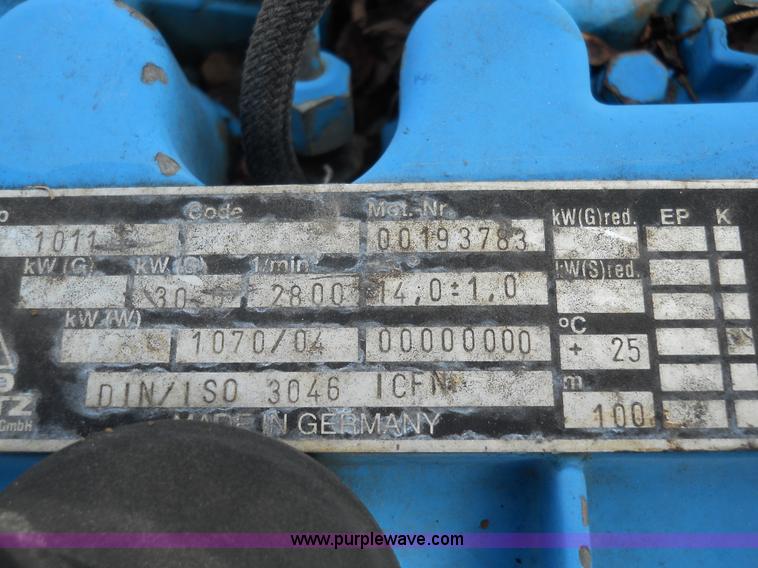 image for item 7830 Tsurumi water pump