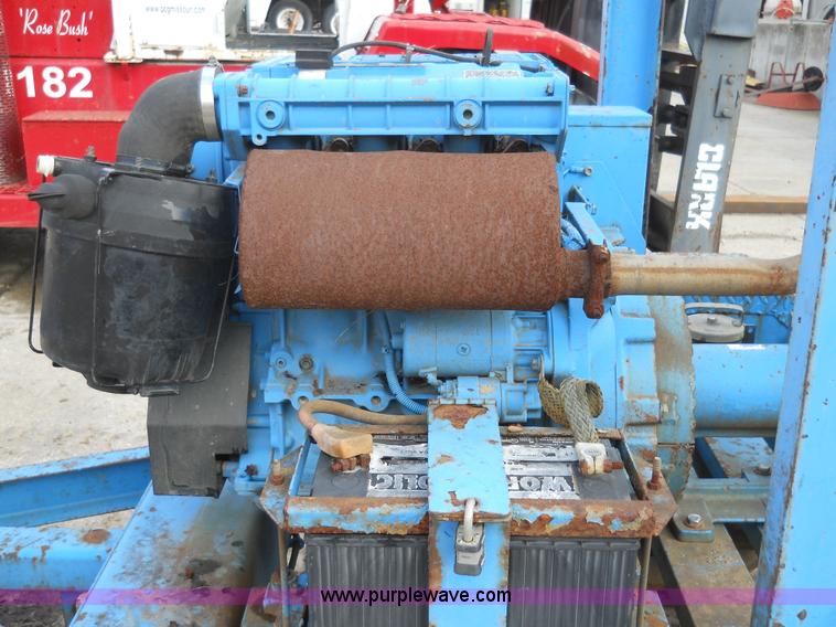 image for item 7830 Tsurumi water pump