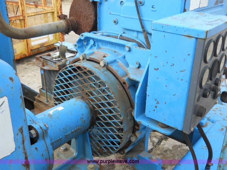 image for item 7830 Tsurumi water pump